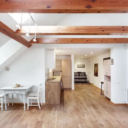 Castle View By Reside Baltic *