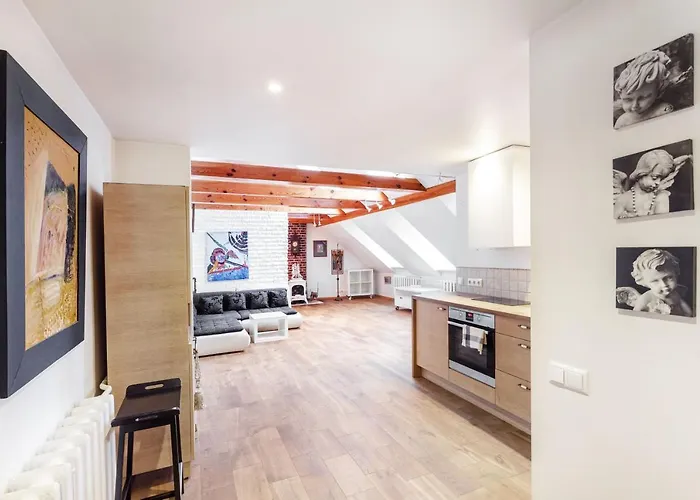 Castle View By Reside Baltic וילנה